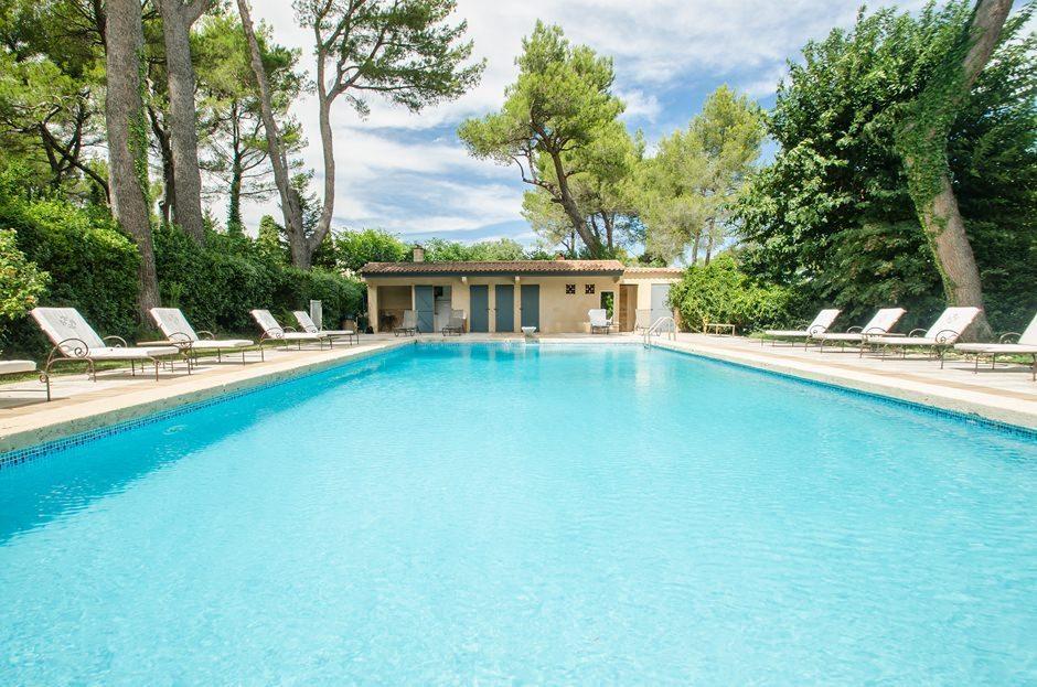 Auberge De Noves Domaine Du Deves מראה חיצוני תמונה