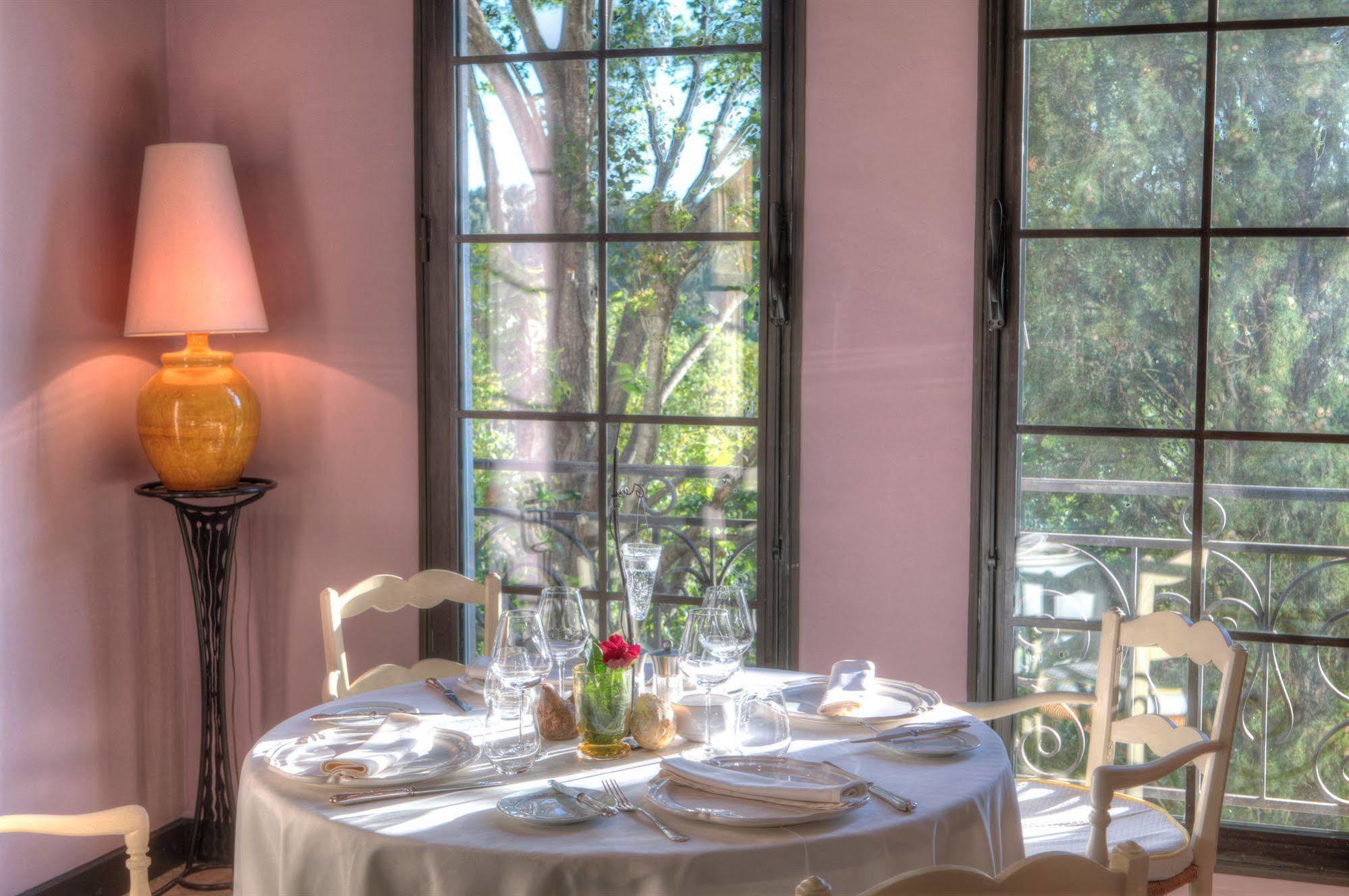 Auberge De Noves Domaine Du Deves מראה חיצוני תמונה