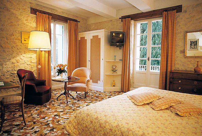 Auberge De Noves Domaine Du Deves מראה חיצוני תמונה